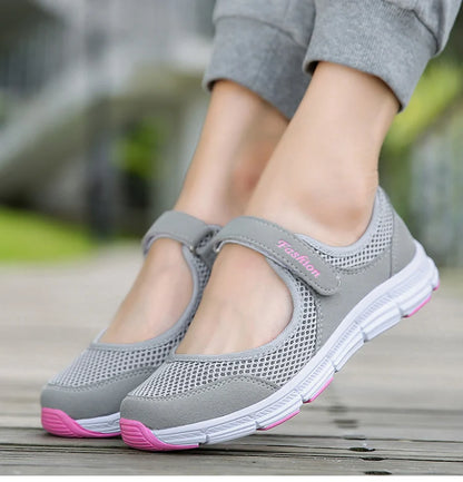 Women Shoes Breathable Vulcanized Shoes White Zapatillas Mujer Super Light Women Casual Shoes Sneakers Women 2021 Women Flat