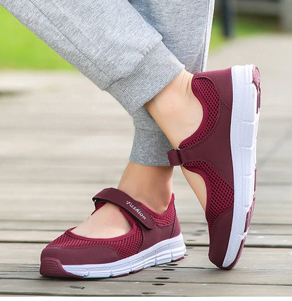 Women Shoes Breathable Vulcanized Shoes White Zapatillas Mujer Super Light Women Casual Shoes Sneakers Women 2021 Women Flat