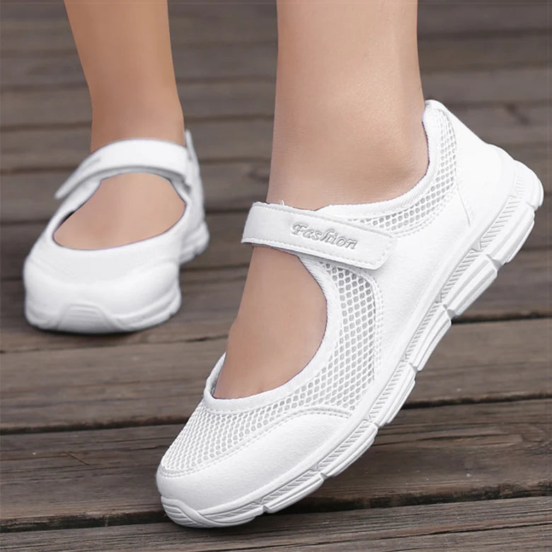 Women Shoes Breathable Vulcanized Shoes White Zapatillas Mujer Super Light Women Casual Shoes Sneakers Women 2021 Women Flat