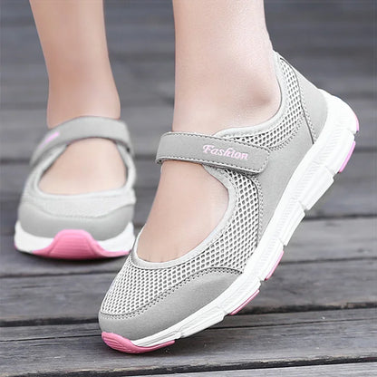 Women Shoes Breathable Vulcanized Shoes White Zapatillas Mujer Super Light Women Casual Shoes Sneakers Women 2021 Women Flat