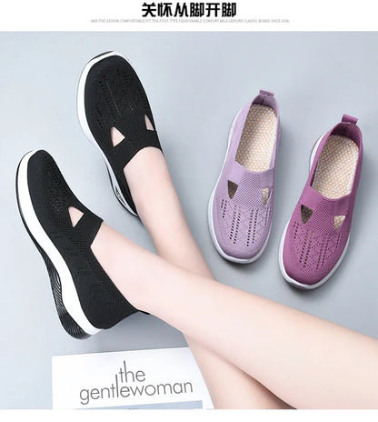 Women's shoes, breathable and comfortable in spring and summer, single shoes for mothers, soft soles, casual blue mesh shoes