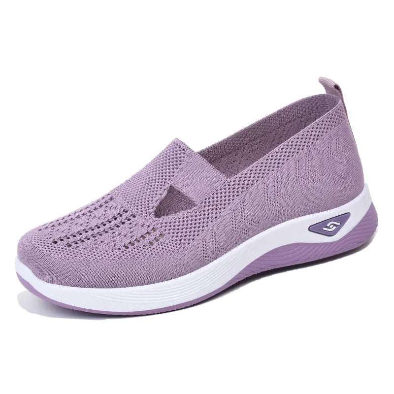 Women's shoes, breathable and comfortable in spring and summer, single shoes for mothers, soft soles, casual blue mesh shoes