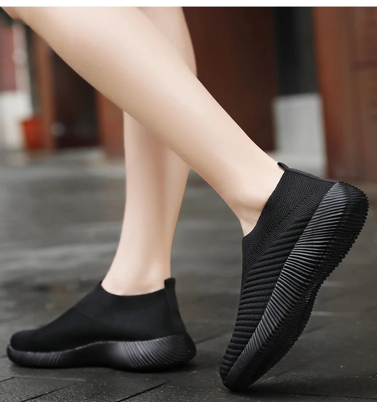 Women Sneakers Slip On Sock Shoes Women Flat Casual Sneaker Women's Sports Shoes Breather Vulcanize Shoes For Women Zapatillas