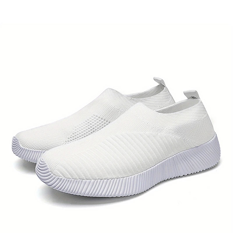 Casual Shoes Women's Sneakers Fashion 2025 New Walking Soft Women Sneakers Slip On Breathable Woman Shoes Ladies Vulcanize Shoes