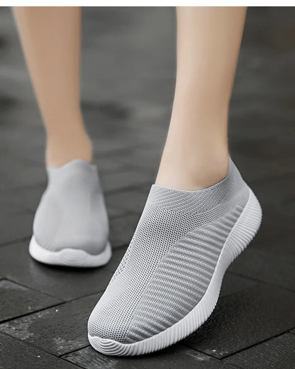 Women Sneakers Slip On Sock Shoes Women Flat Casual Sneaker Women's Sports Shoes Breather Vulcanize Shoes For Women Zapatillas