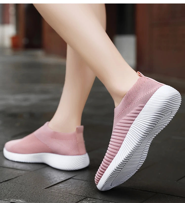 Women Sneakers Slip On Sock Shoes Women Flat Casual Sneaker Women's Sports Shoes Breather Vulcanize Shoes For Women Zapatillas