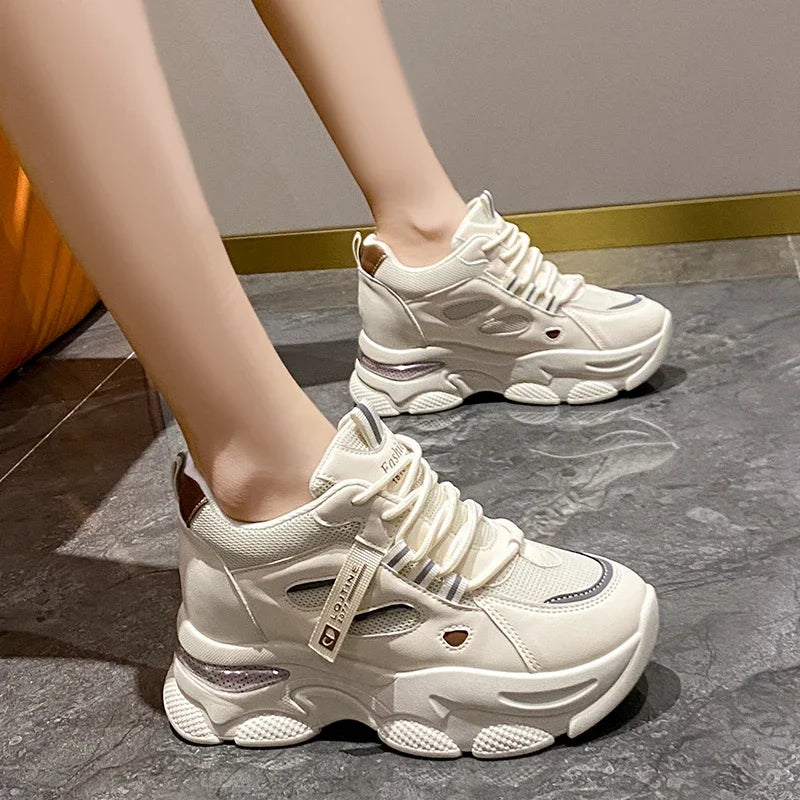 Inner increase small white shoes women 2024 summer new leather fashion sneakers small thick soled board shoes