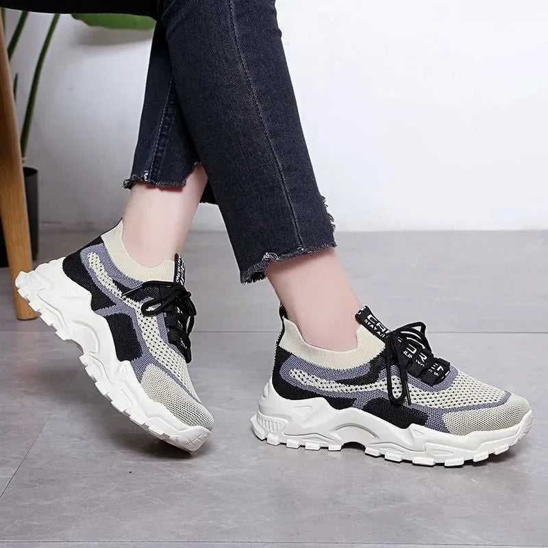 2024 New female Shoes All-Match Mesh Casual Shoes Deodorant Soft Bottom Shoes Spring and Autumn Breathable Sneaker female Shoes