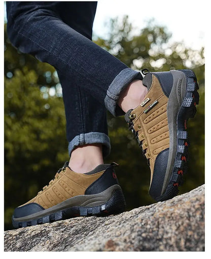 Men Casual Leather Shoes Classic Waterproof High Quality Shoes Women Climbing Shoes Outdoor Sneakers Trekking Leather Footwear