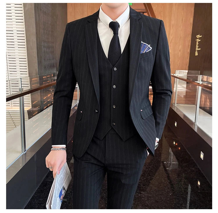 2024 Groom Wedding High-grade Suit (suit + Vest + Trousers) Winter Stripes Business Fashion Handsome Casual Suit Three-piece Set