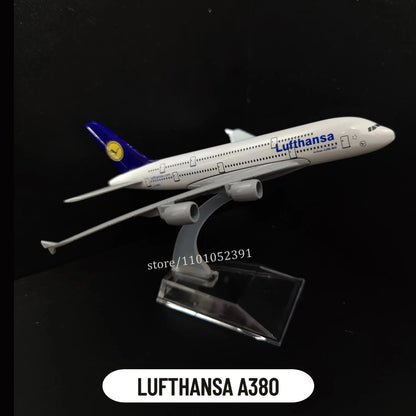 Scale 1:400 Metal Aircraft Replica Brazil Varig B737 Airlines Boeing Airbus Diecast Model Aviation Miniature Art Decor Boy Toy