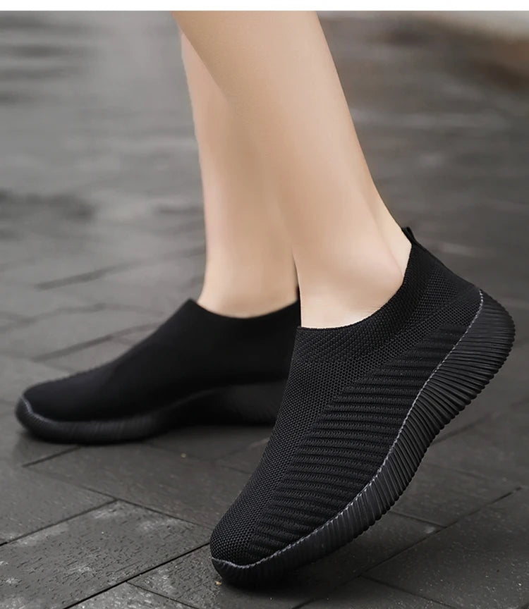 Women Sneakers Slip On Sock Shoes Women Flat Casual Sneaker Women's Sports Shoes Breather Vulcanize Shoes For Women Zapatillas