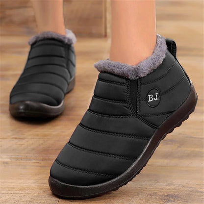 Snow Boots Women Winter Platform Chunky Shoes For Women Slip On Shoes Punk Ankle Boots New Keep Warm Winter Shoes Botas Mujer