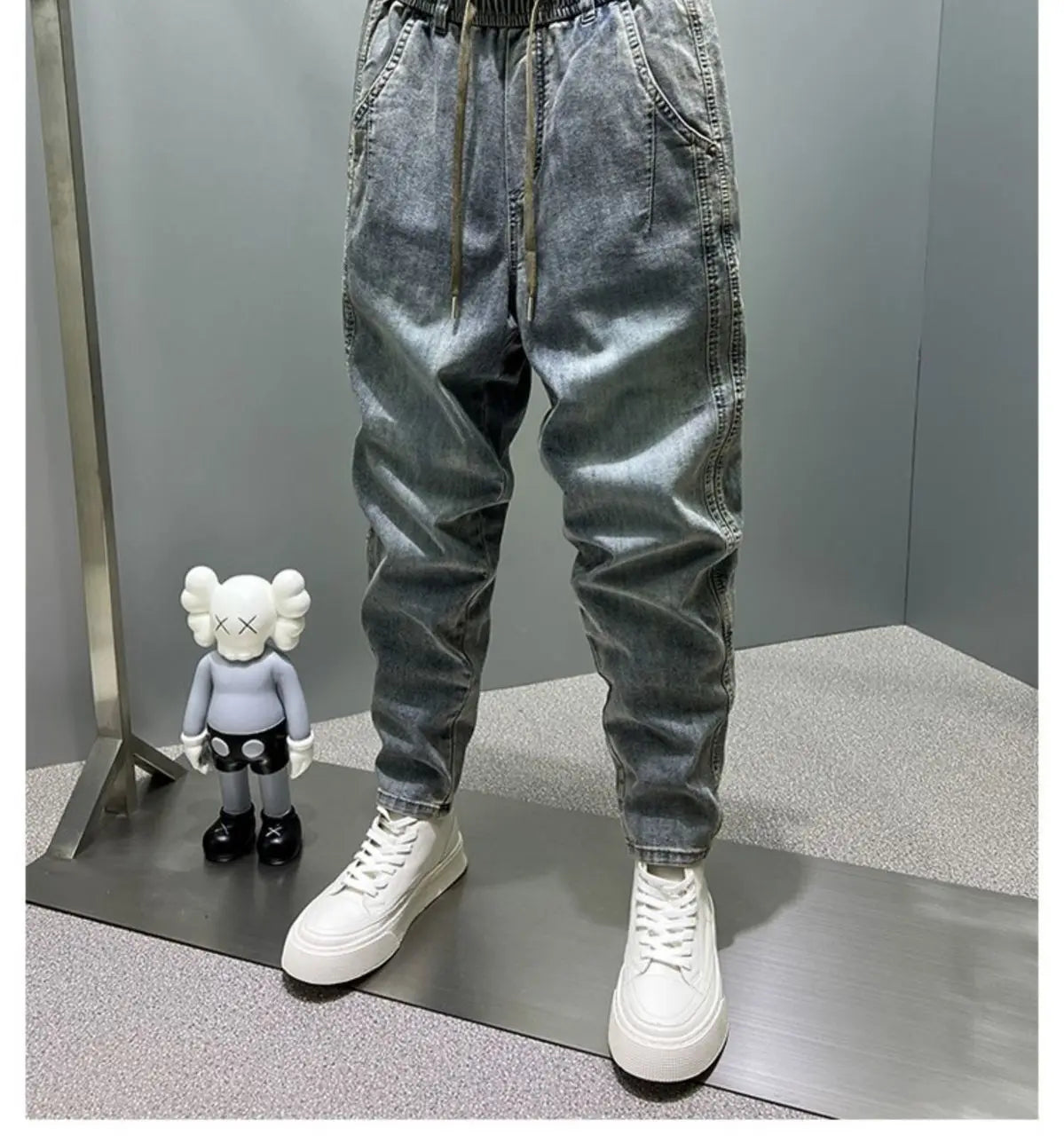 Casual Vintage Men's Fashion Drawstring Jeans with Thickened Fleece and Loose Harem Pants for Autumn and Winter Cargo Trousers