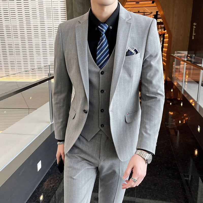 2024 Groom Wedding High-grade Suit (suit + Vest + Trousers) Winter Stripes Business Fashion Handsome Casual Suit Three-piece Set