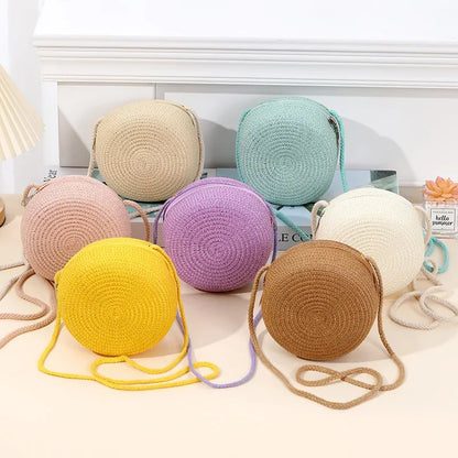 Round Woven Straw Bag Minimalist Straw Bag Crossbody Purse Crossbody Bag for Girl Women Shoulder Vocation Style Handbag