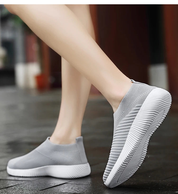 Women Sneakers Slip On Sock Shoes Women Flat Casual Sneaker Women's Sports Shoes Breather Vulcanize Shoes For Women Zapatillas