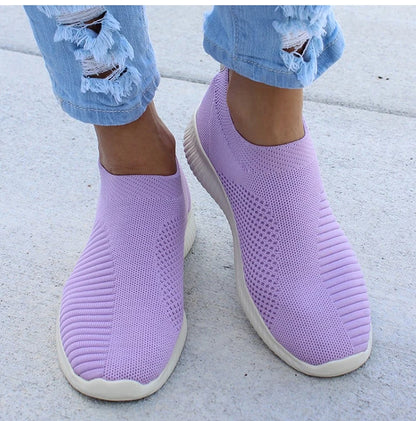 Casual Shoes Women's Sneakers Fashion 2025 New Walking Soft Women Sneakers Slip On Breathable Woman Shoes Ladies Vulcanize Shoes