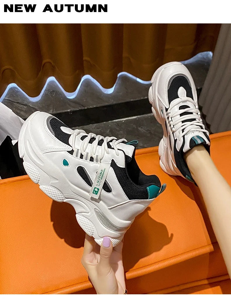 Inner increase small white shoes women 2024 summer new leather fashion sneakers small thick soled board shoes