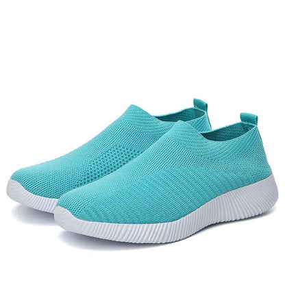 Casual Shoes Women's Sneakers Fashion 2025 New Walking Soft Women Sneakers Slip On Breathable Woman Shoes Ladies Vulcanize Shoes