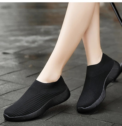 Women Sneakers Slip On Sock Shoes Women Flat Casual Sneaker Women's Sports Shoes Breather Vulcanize Shoes For Women Zapatillas