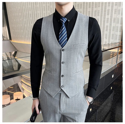 2024 Groom Wedding High-grade Suit (suit + Vest + Trousers) Winter Stripes Business Fashion Handsome Casual Suit Three-piece Set